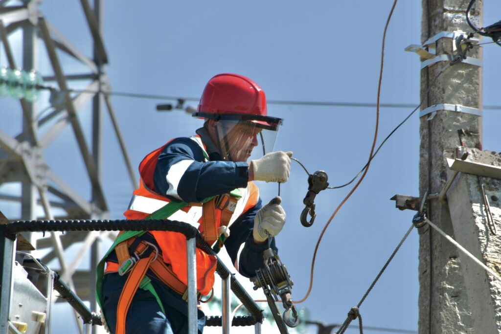 LMS-For-Energy-Utilities-Banner